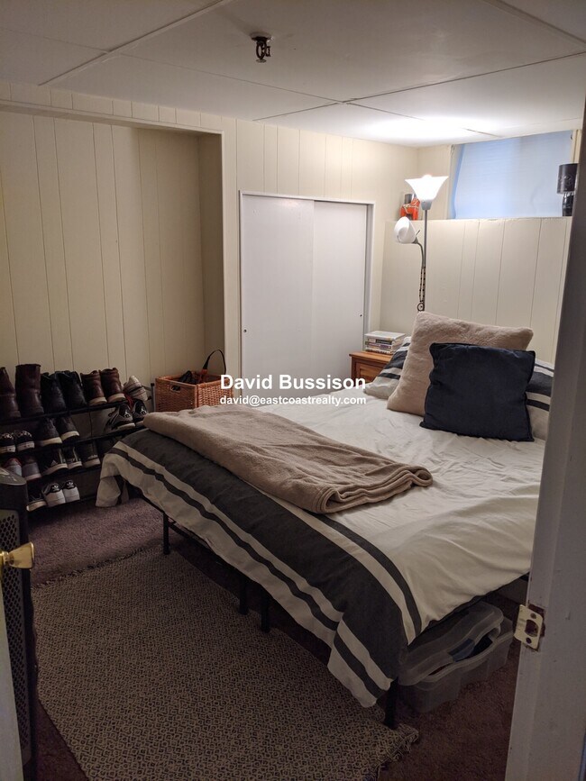 Building Photo - 4 St Mark St