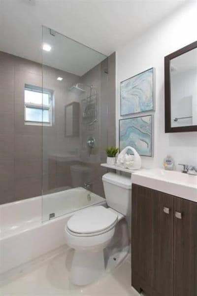 Building Photo - 4368 SW 49th Ct