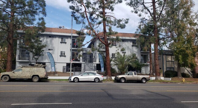 Foto del edificio - Granada Court