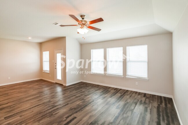 Building Photo - 4605 Ashmark Road