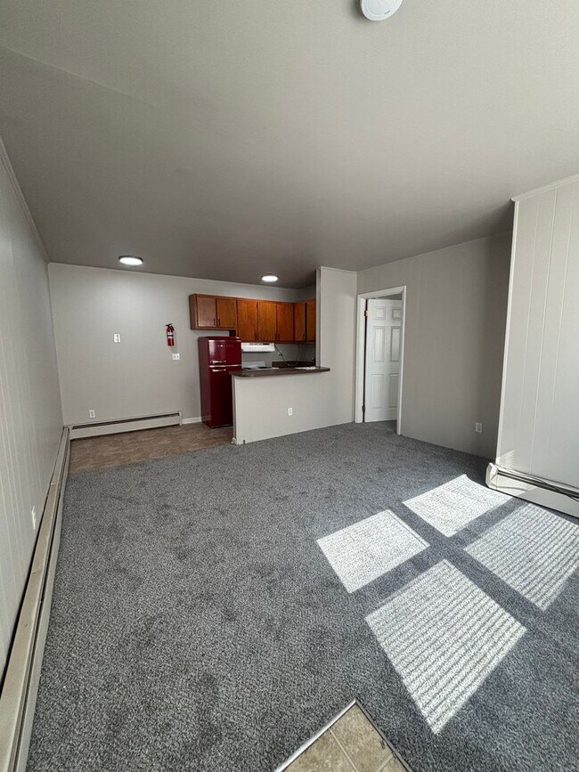 Building Photo - Spacious One Bedroom Unit in Norfolk Ocean...