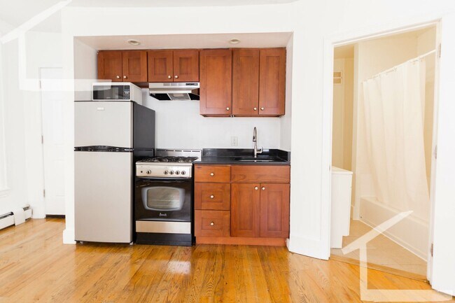 Foto del edificio - Bright & Spacious Studio – Beacon Hill -$2...