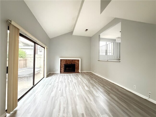 Foto del edificio - 1145 E Arcadia Ave