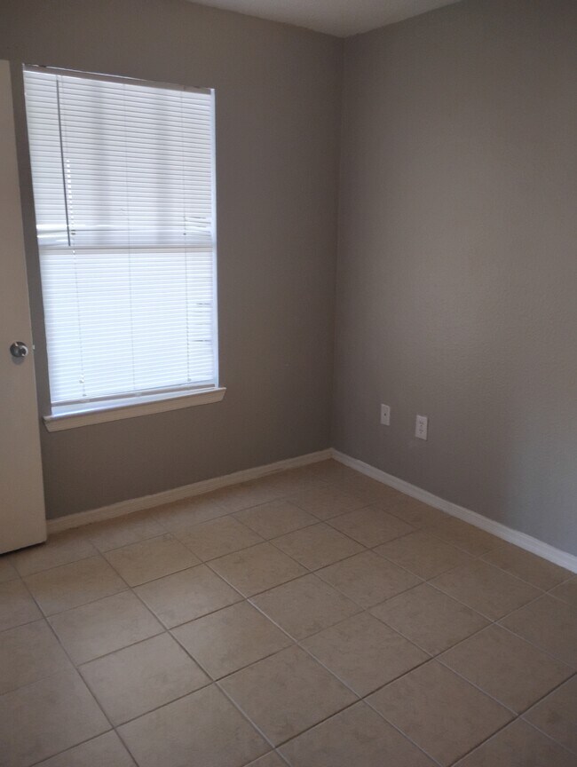 2216 Grand Cayman Ct Kissimmee - 2216 Grand Cayman Ct Kissimmee Fl Building Photo