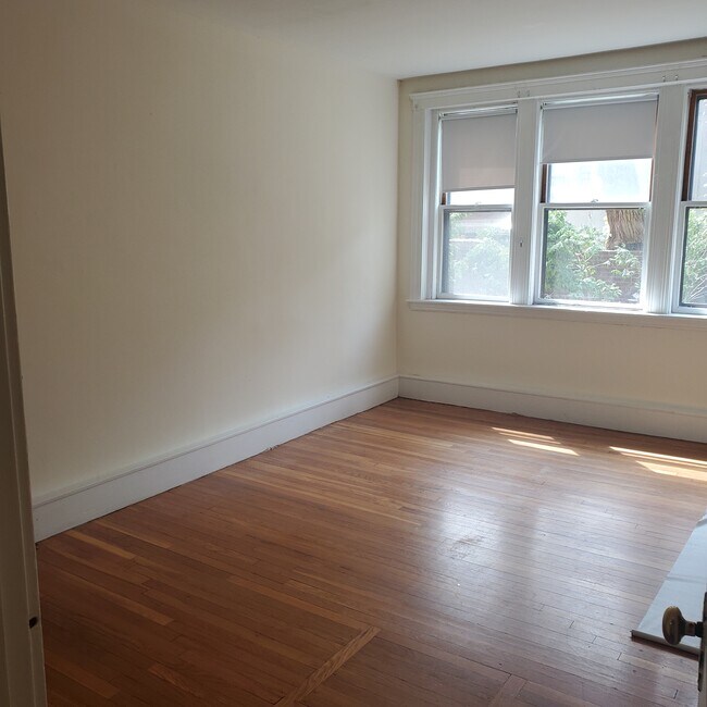 Foto del edificio - 2 Lothian Rd