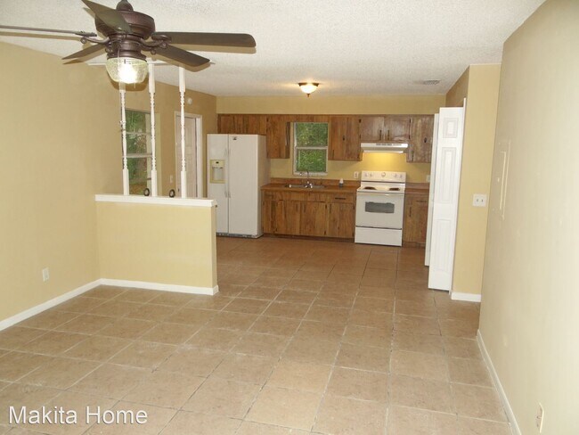 Foto del edificio - 2 br, 1 bath House - 37858 WDCF Dr. #2