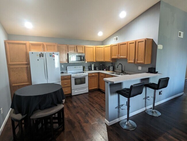 Foto del edificio - 3 Bedroom Condo in Denver