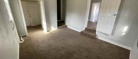 Building Photo - 2410 Clinton St