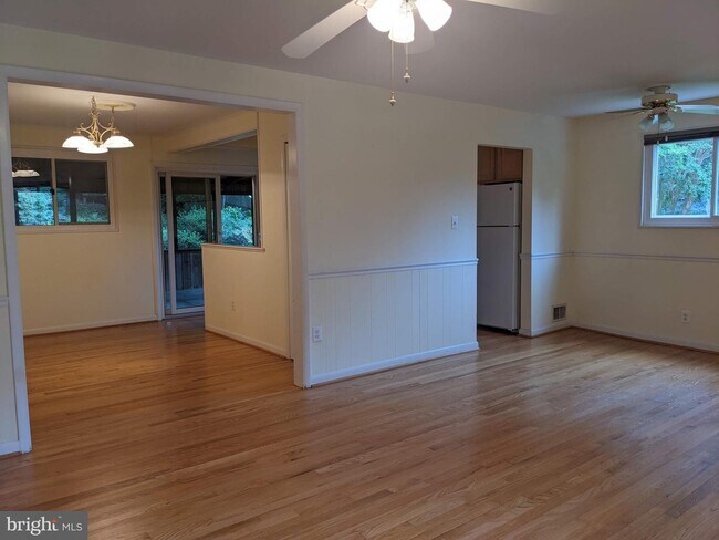 Foto del edificio - 3809 Tedrich Blvd