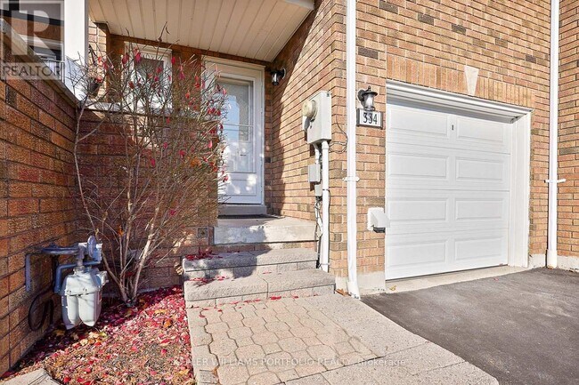 Building Photo - 334 Sparrow Cir