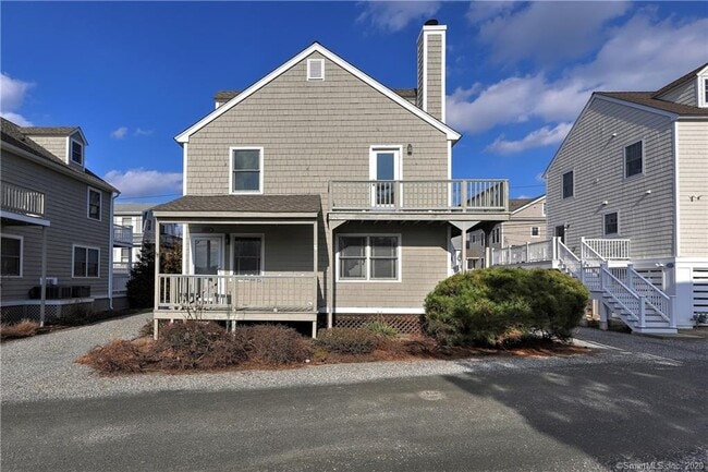 Building Photo - 681 Fairfield Beach Rd