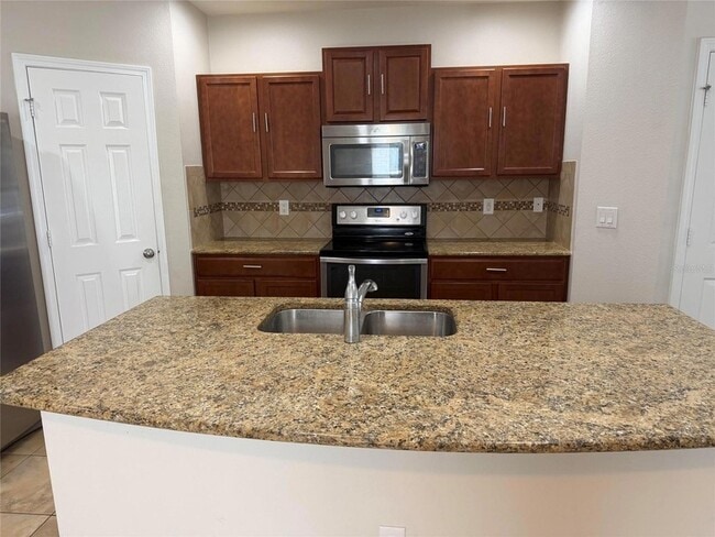Building Photo - 4723 Somerset Hill Ln