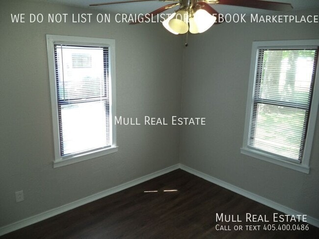 Building Photo - 4801 N Willow Ave