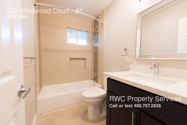Foto del edificio - 928 Weldwood Ct