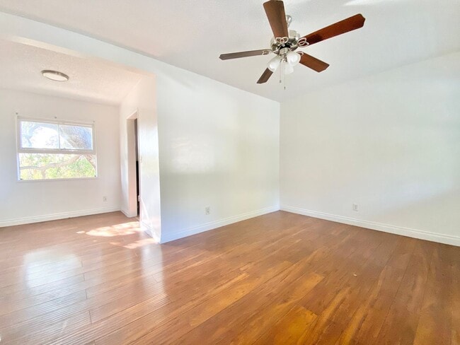 Interior Photo - Village of Roses