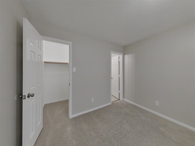 Foto del edificio - 16821 Greenhouse St