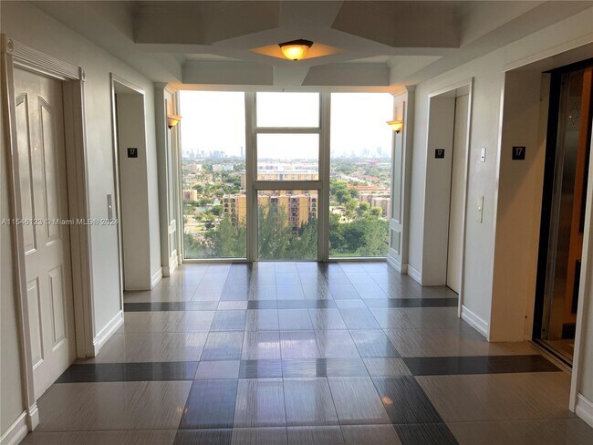 Foto del edificio - 5077 NW 7th St