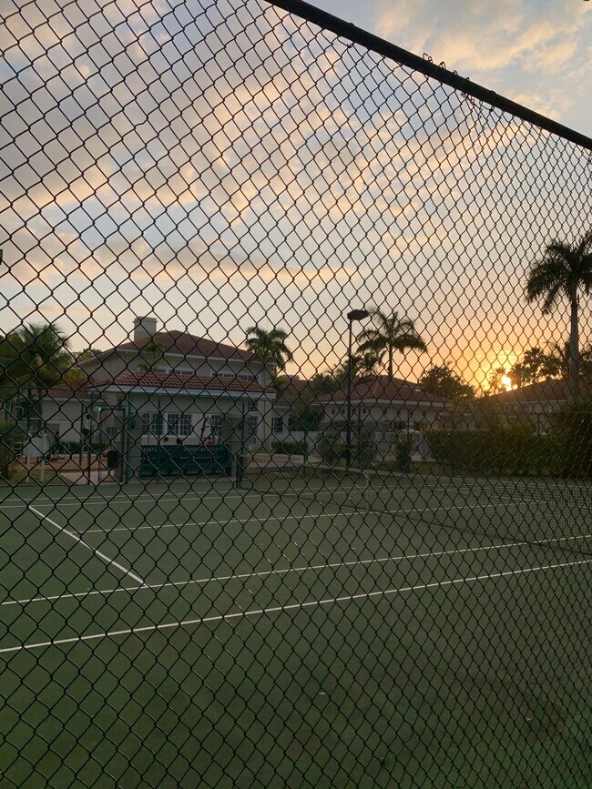 Cancha de tenis - 11655 W Atlantic Blvd