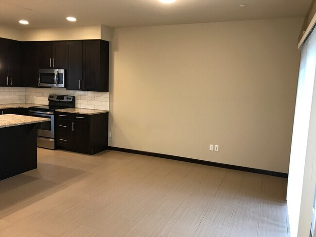 Foto del edificio - 602 Morris Ave S