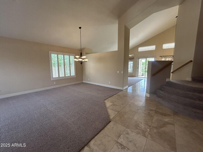 Foto del edificio - 7215 E Whistling Wind Way