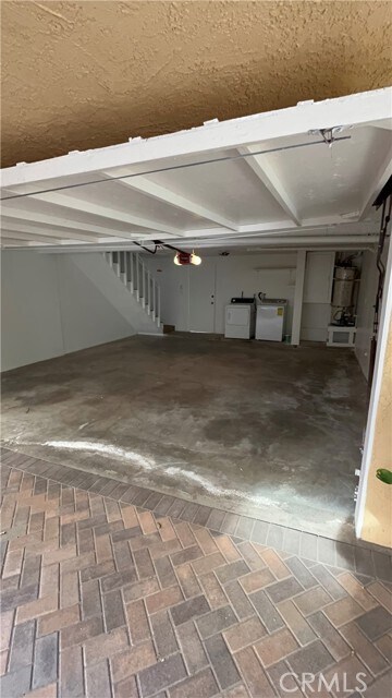 Foto del edificio - 2429 Oswego St