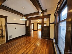 Building Photo - 706 E Delavan Ave