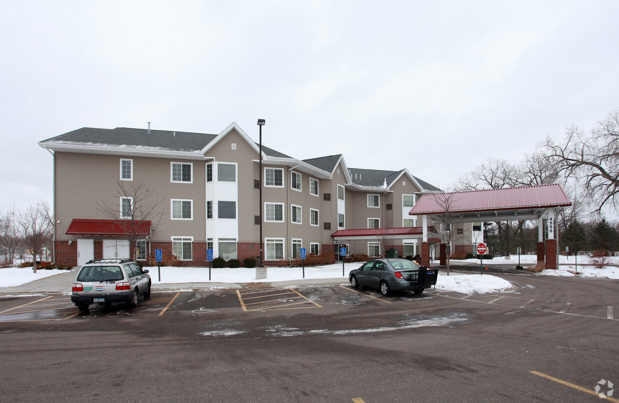 Primary Photo - Kingsley Commons