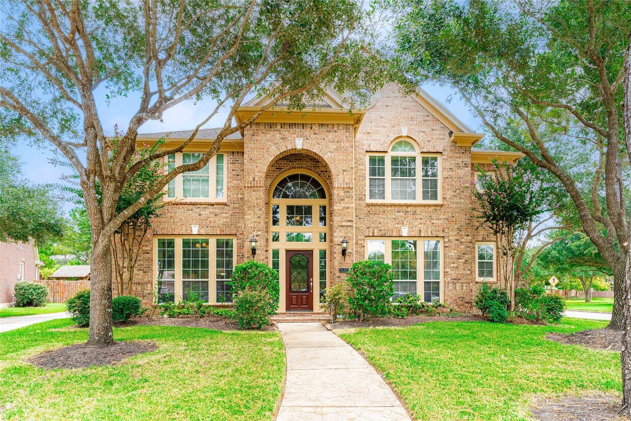 Primary Photo - 26302 Eden Point Ct