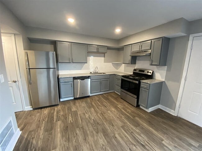 Building Photo - Cimarron Apartments