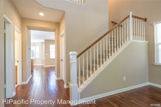 Building Photo - 4 br, 3 bath House - 91-1171 Waipuhia St.