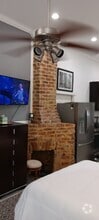 Building Photo - No Brainer Furnished Apartments