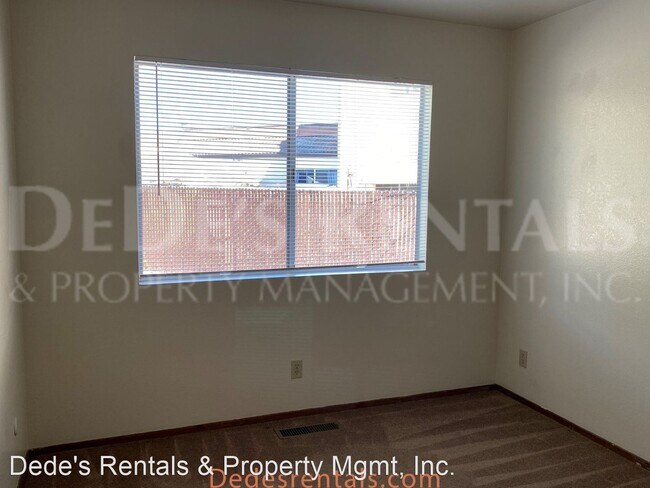 Foto del edificio - 3 br, 2 bath House - 1824 Mission Boulevard