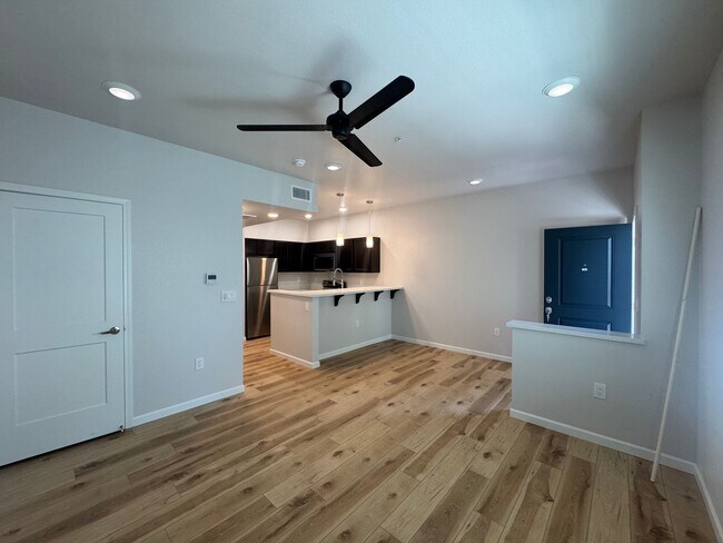 Building Photo - Brand New 1-Bedroom Unit for Rent – Central Reno