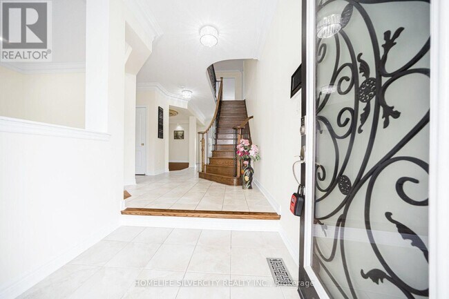 Photo du bâtiment - 17 Sparhill St