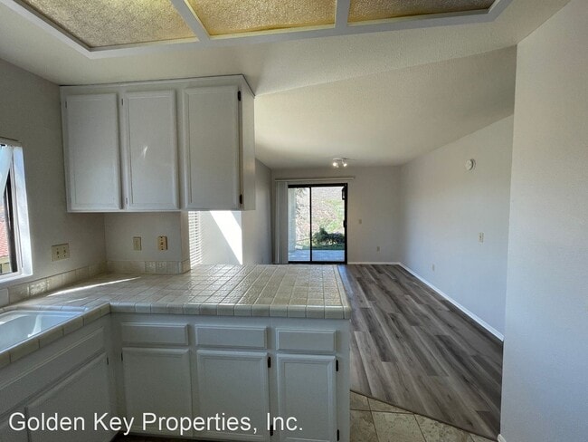 Building Photo - 3 br, 2 bath House - 3140 Arroyo Vista