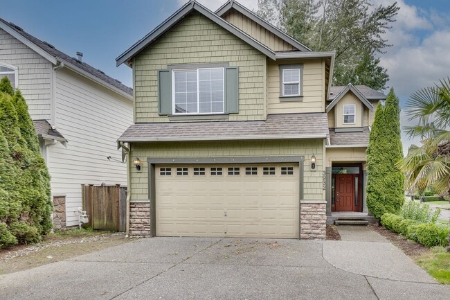Building Photo - 4 Bedroom PLUS Bonus Room at Carriage Park...