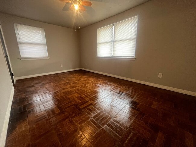 Foto del edificio - 2324 SW 47th St