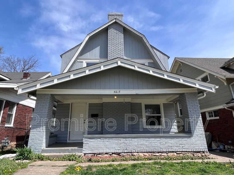 Primary Photo - 5617 Olive St
