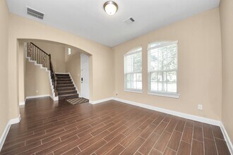 Building Photo - 27419 Canyon Reach Dr