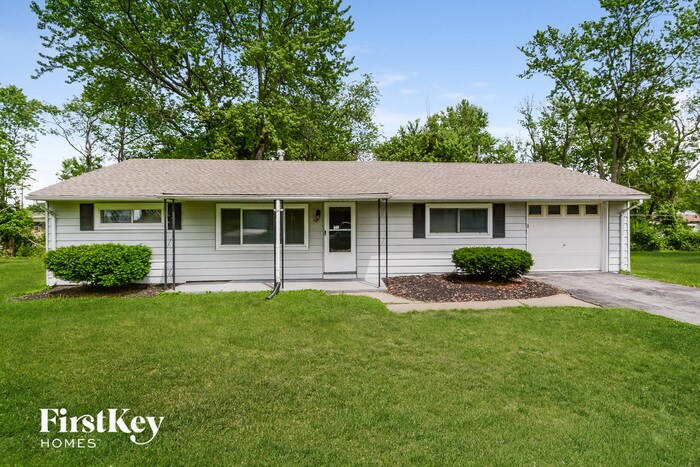 Primary Photo - 704 Highland Dr