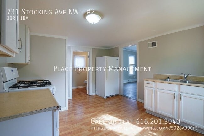 Foto del edificio - 731 Stocking Ave NW