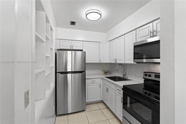 Building Photo - 2325 NW 52nd Ct