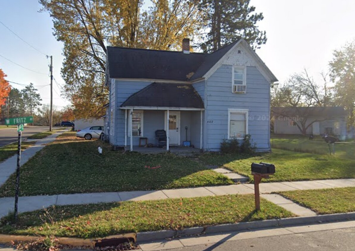 Foto principal - 402 W Fritz Ave - Ladysmith, WI