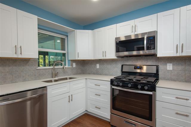 Foto del edificio - 1701 Merrywood Way