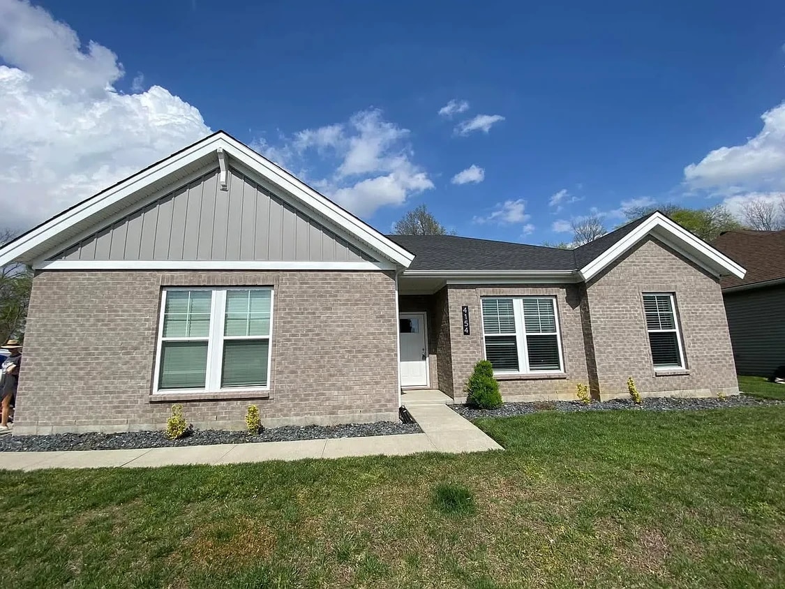 Primary Photo - 4154 Little Bluestem Dr