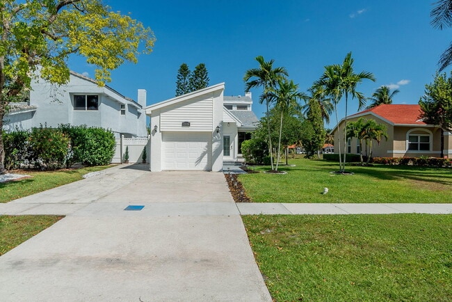 Building Photo - 12658 Westhampton Cir