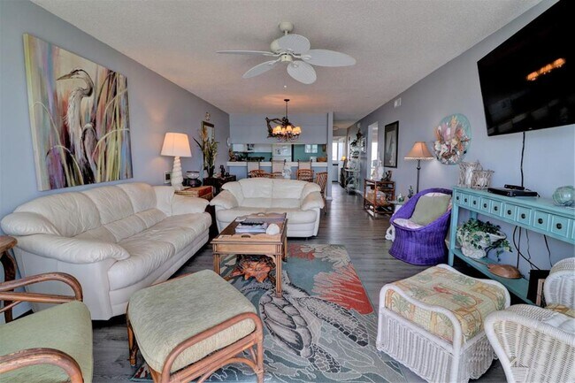 Foto del edificio - *Off Season Rental* Oceanfront *Queen's Gr...