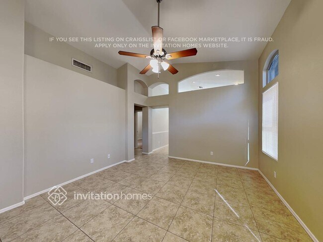 Foto del edificio - 4922 W Behrend Dr