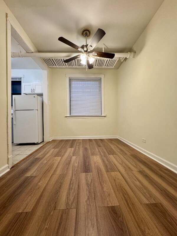 Foto del edificio - 5054 N Kenmore Ave