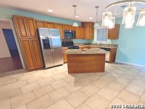 Building Photo - 304 E Mistletoe